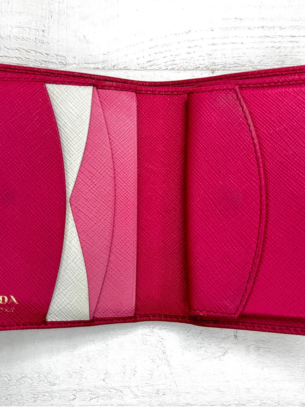 Prada Saffiano Leather Compact Wallet Hot Pink/Red Gold Logo Italy - Picture 5 of 8